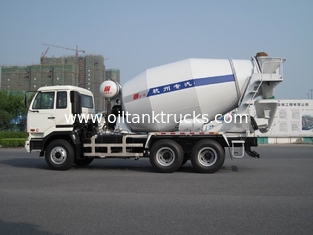 High Power 6x4 Nissan Concrete Mixer Truck 8 - 10cbm DND5243GJ BCWB452K